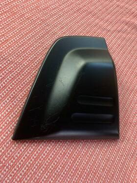 83940-65-d00 Gm 99-05 Oem Chevy Tracker Suzuki Vitara Tailgate Hinge Cover Trim Plate Molding