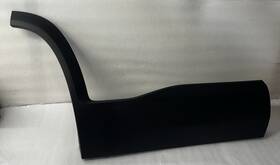 84462102 Gm Used Nice 17-19 Gmc Acadia Black Right Rear Lower Door Molding