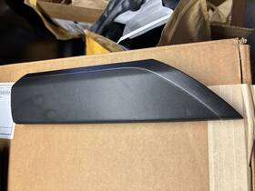 85154731 Gm Genuine Door Applique