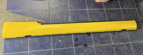 92196032 Gm 2014 Camaro Passenger Rocker Molding Right 2010 2011 2012 2013