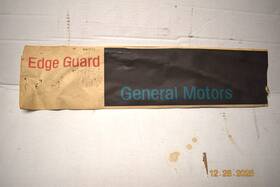 994071 Gm 1971 - 77 Vega Nos Door Edge Guards Pontiac Astre