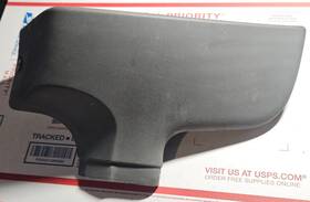 15069302 Gm Original Equipment 01- 06 Suburban Z71 Molding Right Rear Quarter Panel Trim Fender Oem