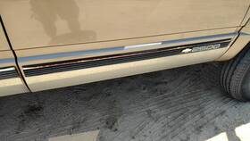 15740102 Gm Trucks 1995-2000 Silverado 2500 Passenger Right Front Moulding From Door Oem Trim Strip