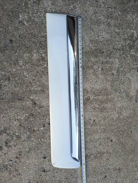 15176414 Gmc 00-06 Yukon Xl Rear Left Lh Driver Side Exterior Door Trim Molding - White