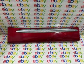 22754188 Gmc 13-17 Terrain Denali Right Rear Door Trim Molding Oem Red Wa505q Scratches