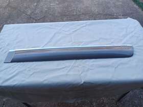 22760308 Gmc 2007-2013 Sierra 1500 Door Molding Rear Driver Side Used Oem Scratches