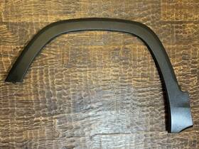 23188327 Gmc 23188326 Oem 2018-2024 Terrain Front Left Driver Fender Flare Molding