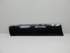 84602961 Gmc 2017-2020 Acadia Denali Left Drivers Side Front Lh Lwr Door Molding