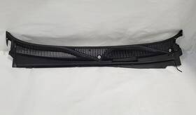 123.gm9n06 Gmc Truck 2006 Sierra 2500 Oem Cowl Vent Panel Stealth Gray Metallic