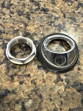 725323 Hirschmann 1980 Mercedes W116 Power Antenna Seal Grommet Fender Bushing Excellen