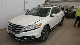 Honda 197-59575 Fuel Tank For Crosstour Assy Less Pump