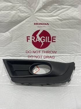 71157-tla-a0 Honda 2017-2019 Cr-v Front Left Fog Light Cover Genuine Oem