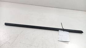 829.ho1b10 Honda Insight Door Glass Window Weather Strip Trim Rear Right Passenger 2010 Oem