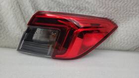Uh05ay Honda Civic 22 23 Sedan Trunk Right Side Tail Light T20a A0