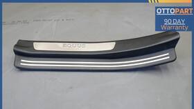 137.hy1v11 Hyundai 2011-2013 Equus Rear Left Driver Side Doorsill Some Scuffs Oem