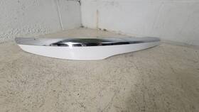 86576-3m000 Hyundai 09-14 Genesis Sedan Oem White Front Left Lh Bumper Insert Molding Trim