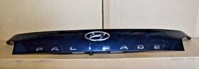 87311s8000 Hyundai 2020 2021 2022 Palisade Rear Liftgate Molding Panel With Camera Oem