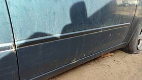 Hyundai 877123k000 06-08 Sonata Passenger Right Front Moulding From Door Trim Strip Blue