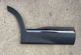 87732s2300 Hyundai Rear Door Lower Molding 2019 To 2021 Santa Fe Passenger Side Garnish Dark Chrome