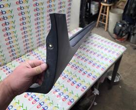 87752-2s000 Hyundai 10-13 Tucson Right Rocker Panel Molding Passenger Side Oem Damaged