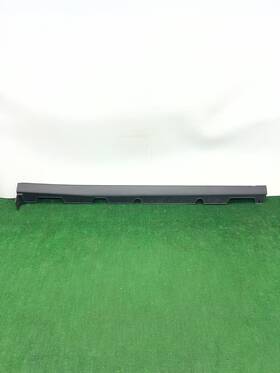 87754-be000 Hyundai 24-26 Kona Right Passenger Rh Side Skirt Rocker Cover Molding Panel Oem