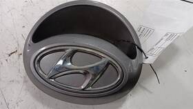 903.hy1w13 Hyundai Veloster Trunk Lid Logo Emblem Badge Rear Back 2012 2013 2014 2015