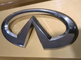 93491-zq10a Infiniti 2008-10 Qx56 Rear Hatch Lift Gate Emblem Badge Dia. 6 1/8x3.0in Oem 1
