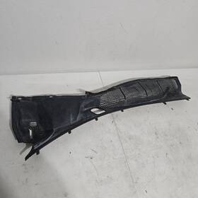 897124-4200 Isuzu 98-04 Rodeo Honda Passport Windshield Cowl Grille Assembly With Caps Oem 99