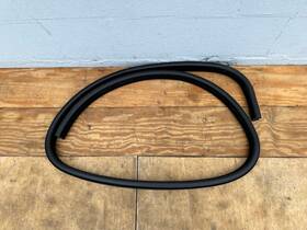 Gx73253a10 Jaguar 2017-2019 Xe Rear Left Or Right Door Body Rubber Seal Weather Strip Oem
