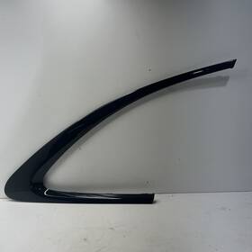 Hk8m-3210432 Jaguar 17-23 F-pace Rear Right Rh Pass Side Quarter Window Trim Molding Oem