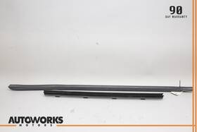 T4n3120 Jaguar 17-20 Xe X260 Rear Left Driver Side Door Window Belt Molding Set Of 2 Oem