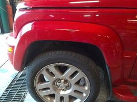 113.am8302 Jeep Liberty 2002 Fender Moulding 61244