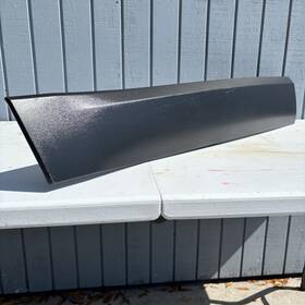 1yw33trma Jeep 2014-2018 Cherokee Left Drivers Side Front Door Lower Molding Trim Oem