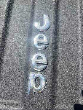 55155132 Jeep 1993-1996 Grand Cherokee Hood Nameplate Emblem Lettering Used Set