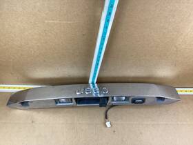 57010158a Jeep 2008-2012 Liberty Liftgate Handle Trim Molding With License Plate Light Oem