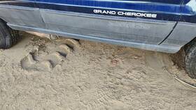 5ey64zspac Jeep 2004 Grand Cherokee Passenger Right Lower Rocker Panel Moulding Side Skirt