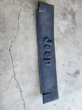 8955050158 Jeep 87-95jeep Wrangler Yj Front Frame Bumper Cover Oem Trim Grill Grille