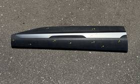 87721-p1300 Kia 2023 2024 2025 Sportage X Line Front Door Lower Molding Left Lh Side Oem