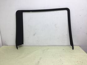 151f Land Rover Lr4 Rear Left Driver Door Window Upper Molding Frame Trim 10 - 16 A