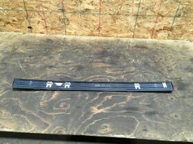 7024740 Land Rover Range Hse 2004 Rear Lower Trunk Liftgate Molding Cover Trim Factory