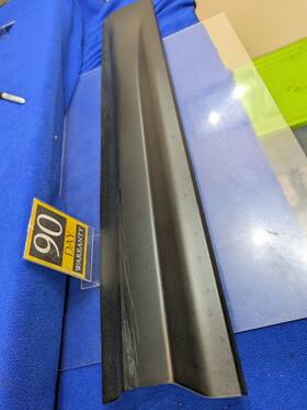 Dk6221065ad Land Rover 2014-2022 Range Sport Front Left Driver Door Lower Molding Trim Oem