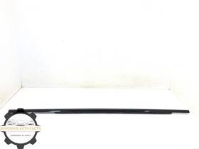J8a2-25597 Land Rover 2018-2023 Range Velar Left Driver Rear Door Window Belt Molding Trim Oem