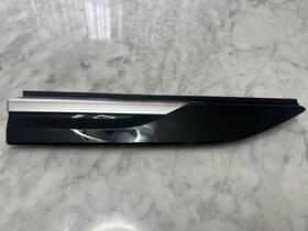 J8a2-280b10-ae Land Rover 2018-2023 Genuine Range Velar Front Right Grille Oem Lr153972