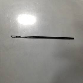 Lr076061 Land Rover 2014-2022 Range Sport Front Right Door Window Belt Molding Trim Oem
