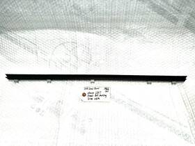 Land Rover Lr2 2.0l 4 6 2013-2015 Left Front Door Interior Window Belt Molding Trim Oem