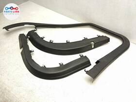 M8e2208b12a Land Rover 2023-25 Range Sport Front Right Door Trim Window Frame Plastic Set L461