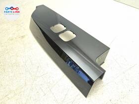 N8b218c901bb Land Rover 2020-23 Defender 110 Rear Left Tail Lamp Trim Cover Quarter Molding