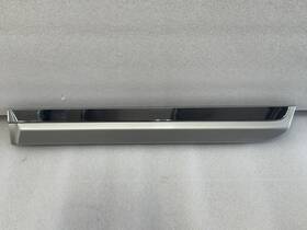 137.le1f10 Lexus 2007 2008 2009 2010 2011 2012 Es350 Left Rear Door Molding Trim Tungsten