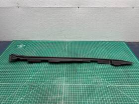 53826-53011 Lexus 06-13 Is250 Is350 Front Left Driver Side Fender Upper Seal Trim Cover Oem