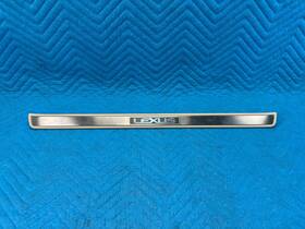 67911-60021 Lexus Gx470 Front Door Outer Scuff Plate Rh Or Lh Ivory Lh00 2007 2008 2009 Oem